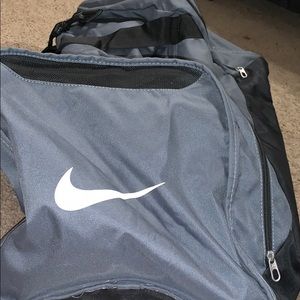 nike duffel bag rn 56323 ca 05553